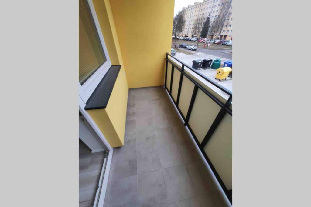 Moderne Studio S Bezplatnym Parkovanim Martin Exterior photo